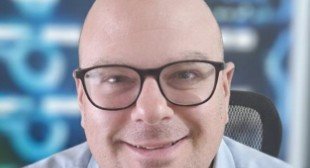 אורי אבוש